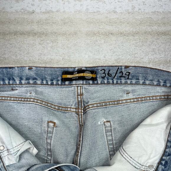 Lee Jeans Light Wash Denim Regular Straight Leg Fit - Picture 4 of 4